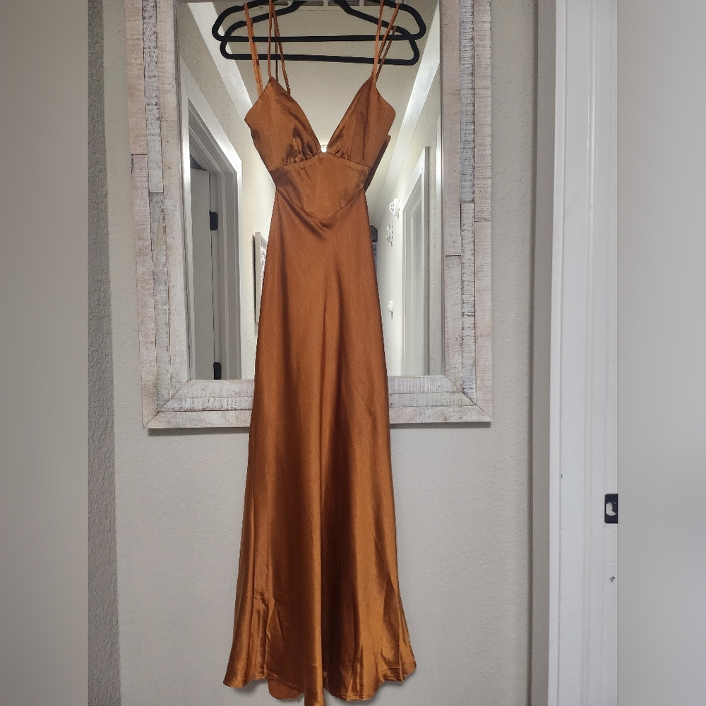 City Lights Cut-Out Waist Strappy Back Midi Dress Bronze - Picture 7 of 12